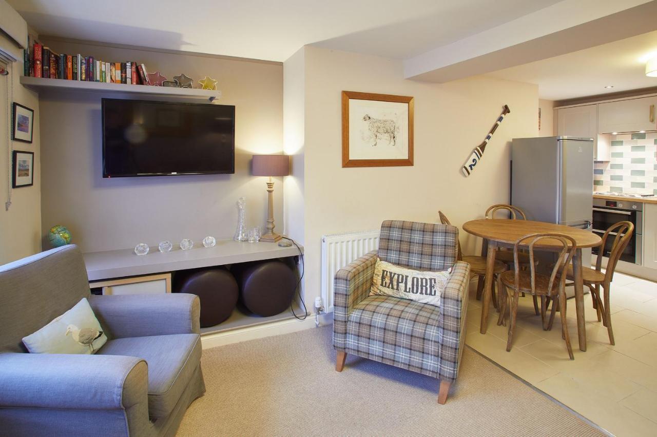 Host & Stay - Spyglass 1708 Whitby Eksteriør bilde