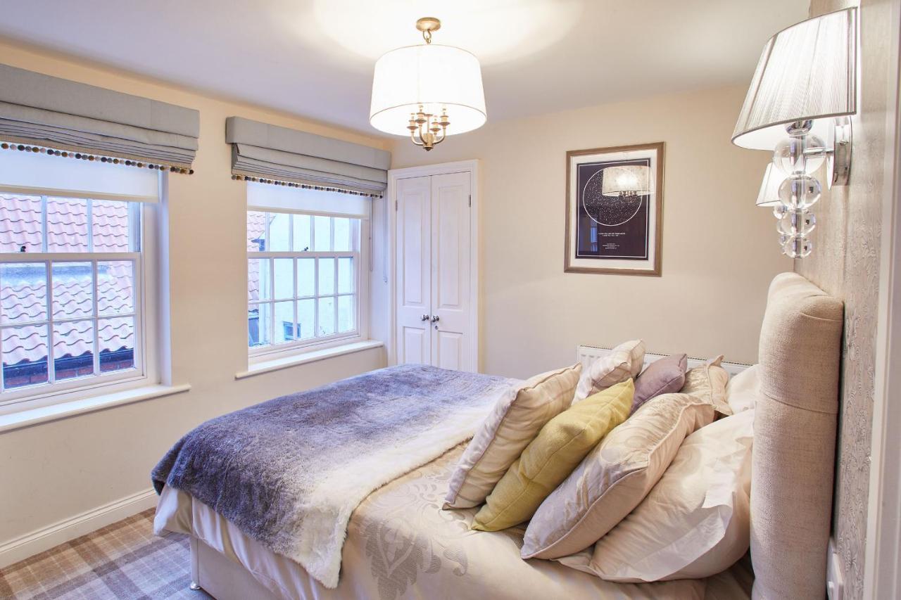 Host & Stay - Spyglass 1708 Whitby Eksteriør bilde